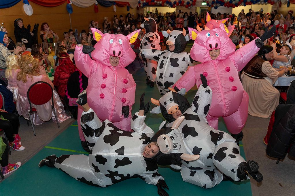 Weiberfastnacht 2023 (12)