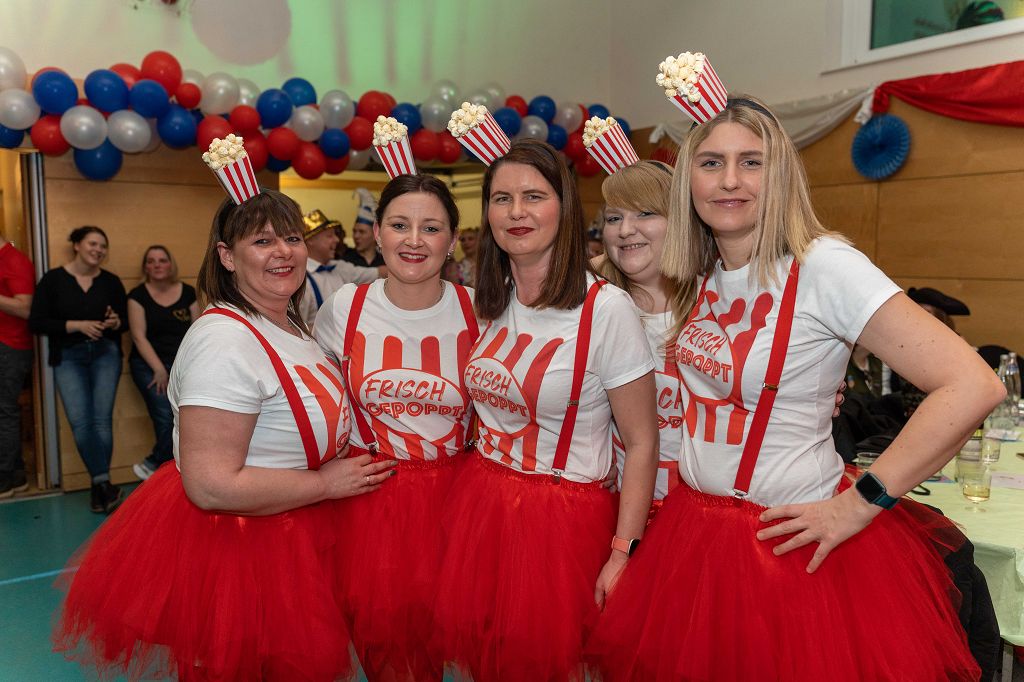 Weiberfastnacht 2023 (36)