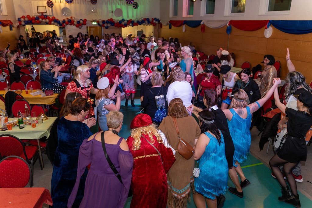 Weiberfastnacht 2023 (83)